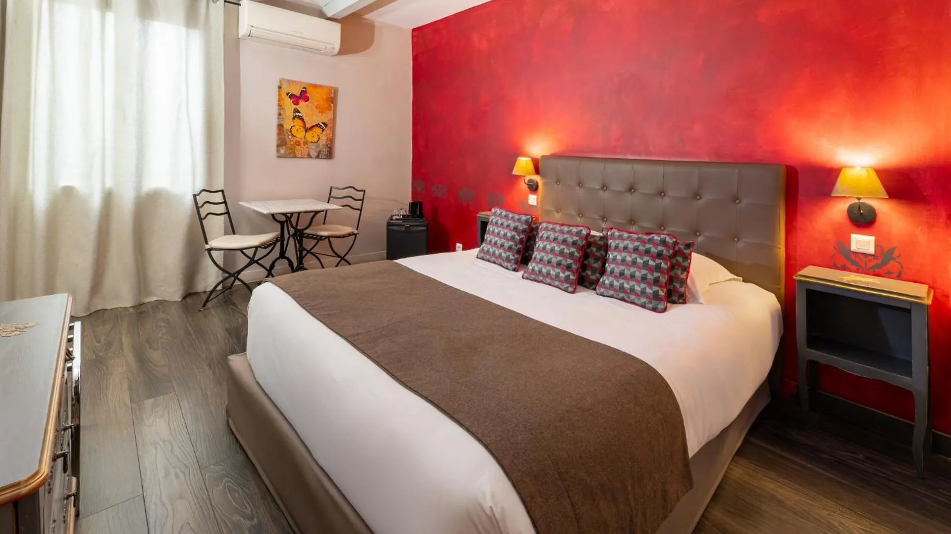 Hotel Ermitage Les Angles  3*, Les Angles (Gard) Francja
