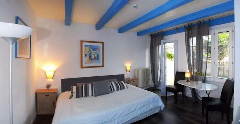 Hotel Ermitage Les Angles  3*, Les Angles (Gard) France